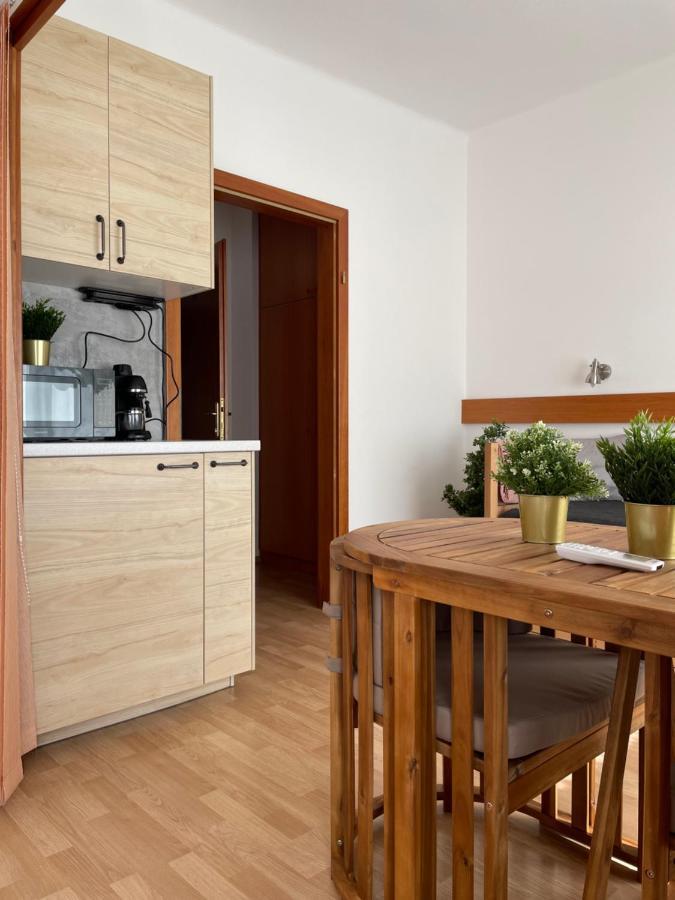 Hello Balcsi Apartmanhaz Tihany Bagian luar foto