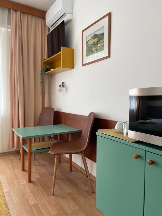 Hello Balcsi Apartmanhaz Tihany Bagian luar foto