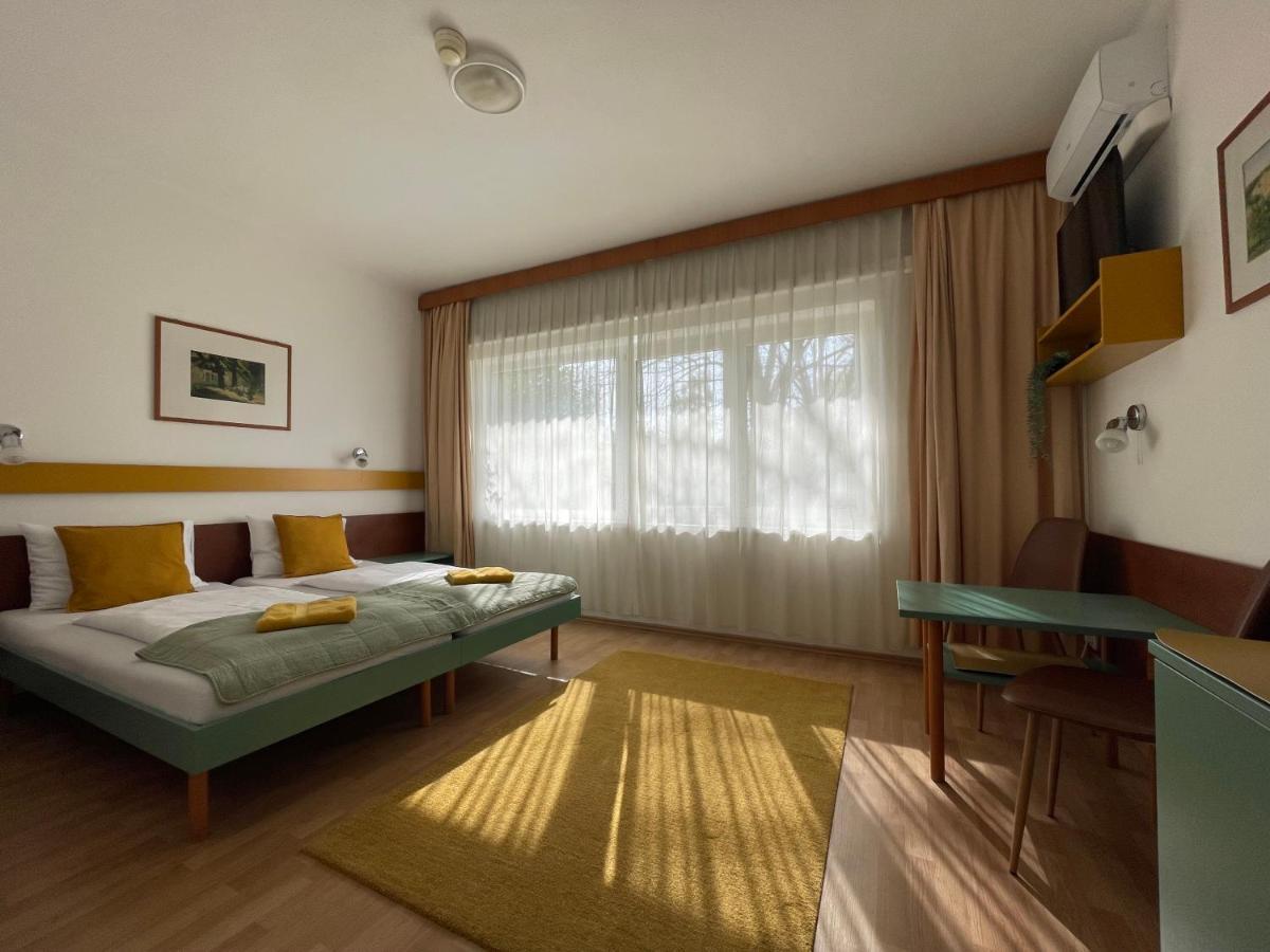 Hello Balcsi Apartmanhaz Tihany Bagian luar foto