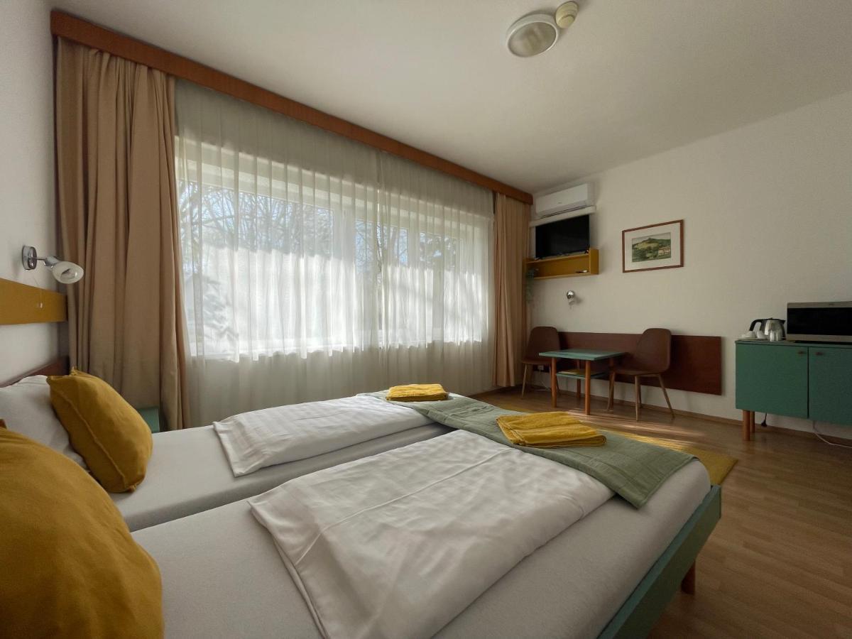 Hello Balcsi Apartmanhaz Tihany Bagian luar foto