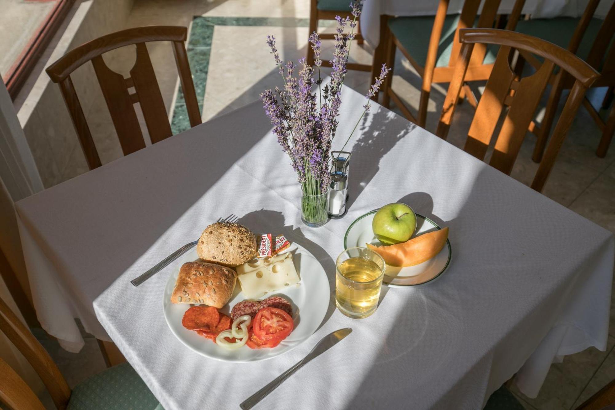 Hello Balcsi Apartmanhaz Tihany Bagian luar foto