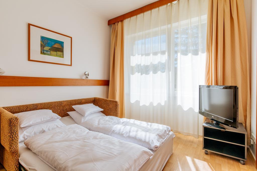 Hello Balcsi Apartmanhaz Tihany Bagian luar foto