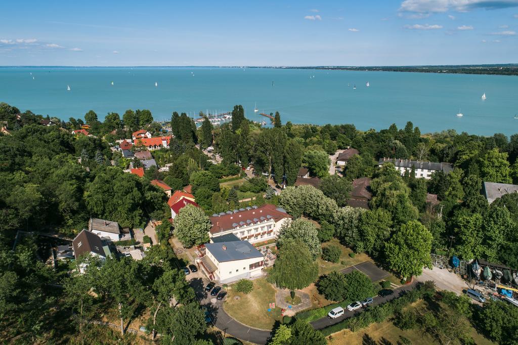 Hello Balcsi Apartmanhaz Tihany Bagian luar foto
