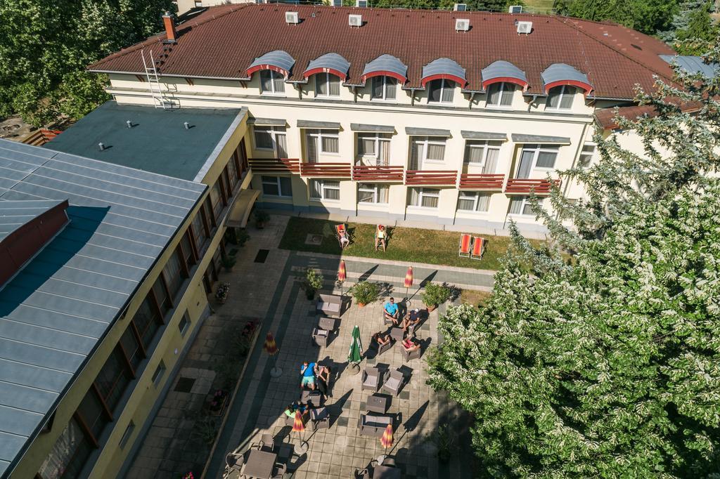 Hello Balcsi Apartmanhaz Tihany Bagian luar foto