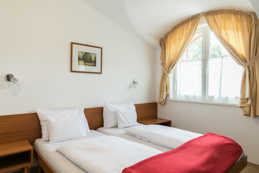 Hello Balcsi Apartmanhaz Tihany Bagian luar foto