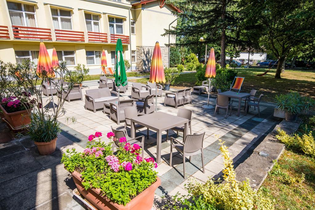 Hello Balcsi Apartmanhaz Tihany Bagian luar foto